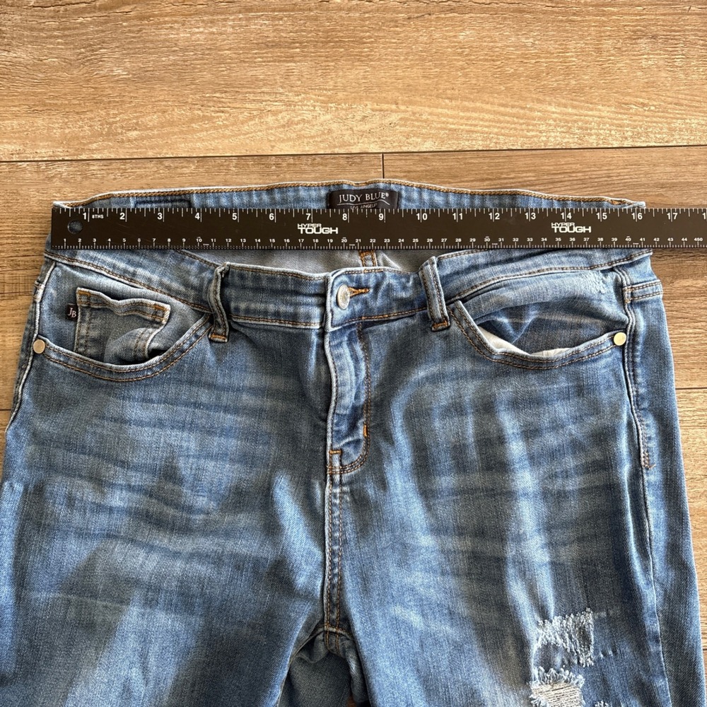 Judy Blue Straight Leg Jeans Womens 15/32 Blue Distressed Mid Rise Stretch Denim - Picture 5 of 8